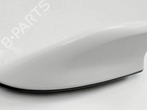 antennabase-toyota-yaris-_p21_-_pa1_-_ph1_-2020-32264215 main image