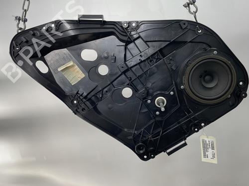 Vindusheismekanisme høyre bak FORD FIESTA VI (CB1, CCN) 1.4 TDCi (70 hp) 29513872