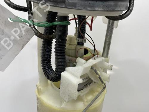 Used Fuel pump FIAT ULYSSE (220_) 2.0 Turbo (220.AD5) (147 hp) 21239049