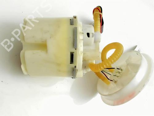 Used Fuel pump FORD MONDEO III (B5Y) 1.8 16V (125 hp) 21236817