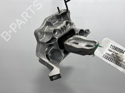Used Gearbox mount PEUGEOT 2008 II (UD_, US_, UY_, UJ_, UR_, UC_) 1.2 PureTech 130 (USHNS, URHNS) (130 hp) 30602885