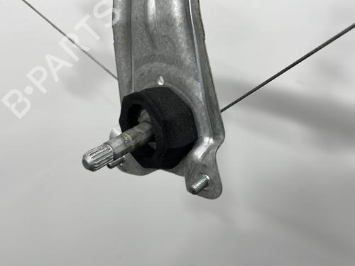 Used Rear left window mechanism Rear left window mechanism DACIA SANDERO II TCe 90 (B8M1, B8MA, B8AC) (90 hp) 28413942 28413942