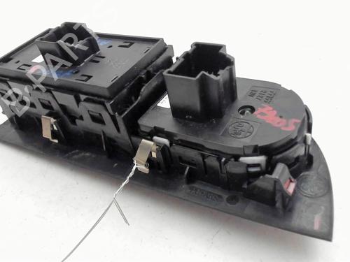 Left front window switch ALFA ROMEO GIULIA (952_) 2.2 D (952AEM250, 952AEA250) | BP39760326I27 - Image 3