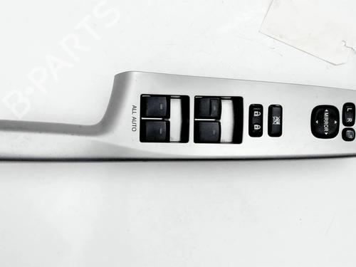 Used Left front window switch TOYOTA PRIUS PLUS (_W4_) 1.8 Hybrid (ZVW40W, ZVW41W) (136 hp) 33131026