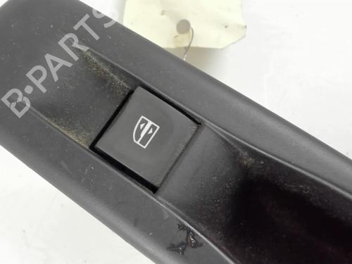 Used Right rear window switch Right rear window switch RENAULT GRAND SCÉNIC III (JZ0/1_) 1.5 dCi (JZ0B, JZ07) (106 hp) 20397865 20397865