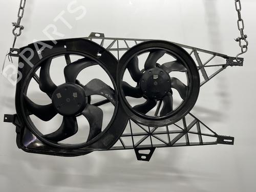 Køleventilator elektrisk RENAULT MASTER II Van (FD) 2.5 dCi 120 (FD0M, FD0U, FD0W, FD2M, FD2W, FD3M, FD3U,... (115 hp) 30308394