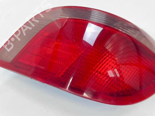 Used Right taillight Right taillight 20398082 20398082