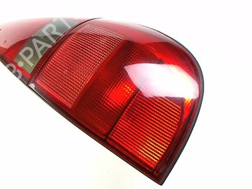 Farolim direito Farolim direito RENAULT LAGUNA I Grandtour (K56_) 1.9 dTi (K56J) (98 hp) 20412413 20412413