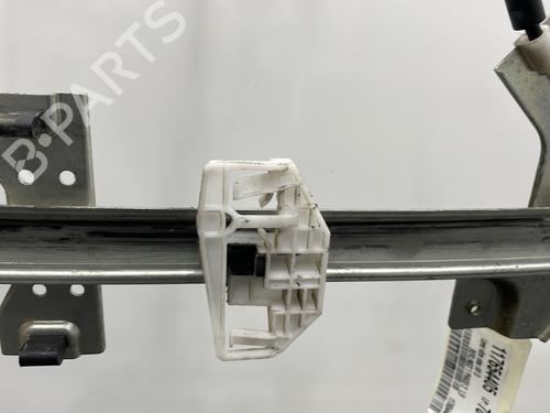 Rudehejsemekanisme Højre foran CITROËN BERLINGO / BERLINGO FIRST Box Body/MPV (M_) 1.9 D 70 (MBWJZ, MCWJZ) | BP30848239C23