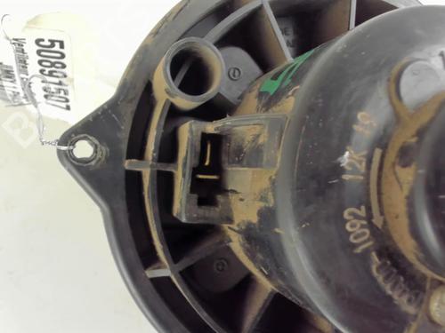 Used Heater blower motor SUZUKI JIMNY Closed Off-Road Vehicle (SN) 1.5 DDiS 4x4 (86 hp) 20421766
