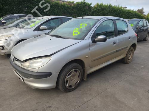 Brugte PEUGEOT 206 Hatchback (2A/C) 1.4 i 4749200