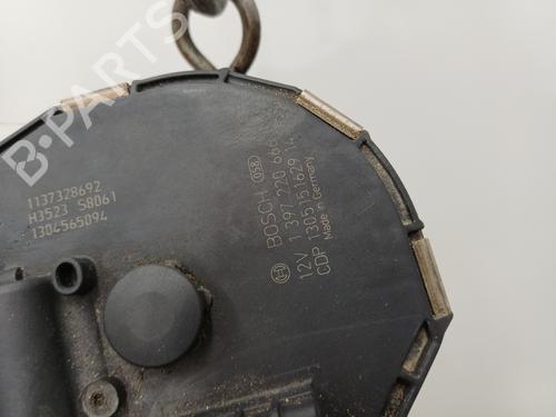 Used Front wiper motor Front wiper motor MERCEDES-BENZ C-CLASS (W204) C 180 CDI (204.000) (120 hp) 22103846 22103846