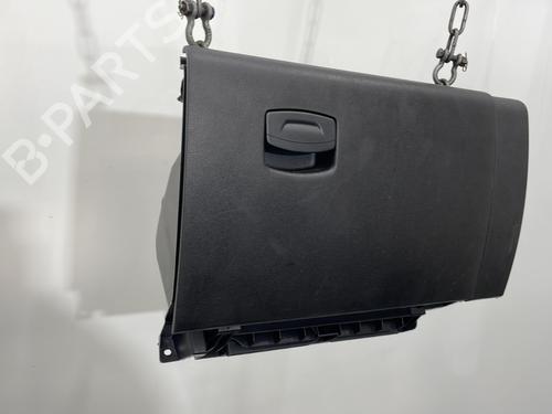 Used Glove box Glove box RENAULT KADJAR (HA_, HL_) 1.2 TCe 130 (HLMR) (130 hp) 31817649 31817649