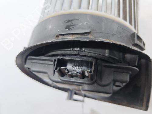 Used Heater blower motor Heater blower motor PEUGEOT 407 (6D_) 2.0 HDi 135 (6DRHRH, 6DRHRE, 6DRHRG, 6DRHRJ) (136 hp) 40002977 40002977
