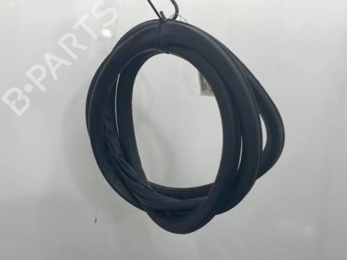 Used Rubber door seal OPEL ADAM (M13) 1.4 (87 hp) 20393506