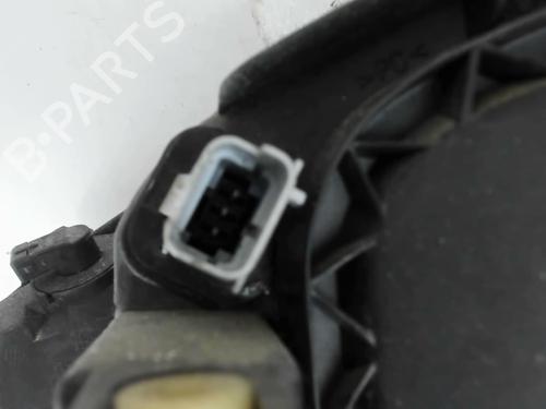 Right headlight PEUGEOT 206 Hatchback (2A/C) 2.0 HDI 90 | BP29956791C29 