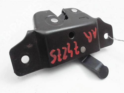 Used Tailgate lock PEUGEOT 106 II (1A_, 1C_) 1.4 i (75 hp) 20418953