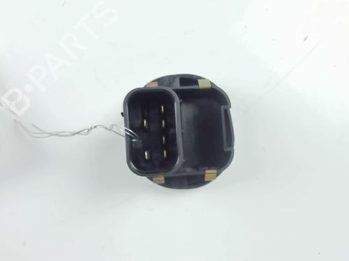 Used Right front window switch Right front window switch FORD FIESTA IV (JA_, JB_) 1.3 i (60 hp) 21238131 21238131