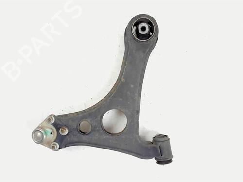 Used Right front suspension arm Right front suspension arm 20447790 20447790