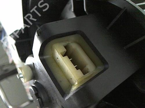 Used Heater blower motor FIAT GRANDE PUNTO (199_) 1.3 D Multijet (75 hp) 20466385
