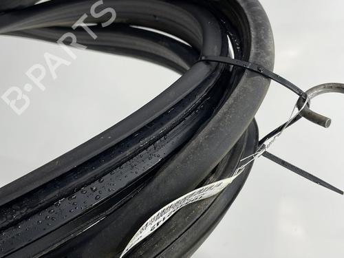 Rubber door seal CITROËN XSARA (N1) 1.4 i | BP27294324C142 