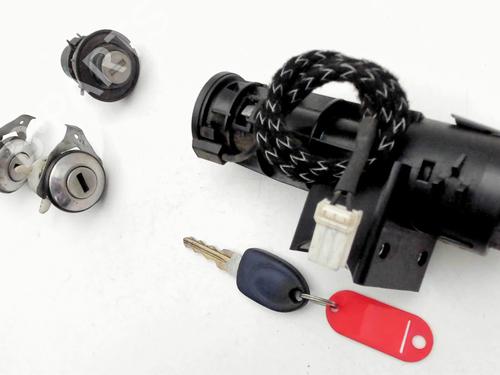 Used Ignition barrel Ignition barrel FIAT PUNTO (176_) 55 1.1 (54 hp) 40224447 40224447