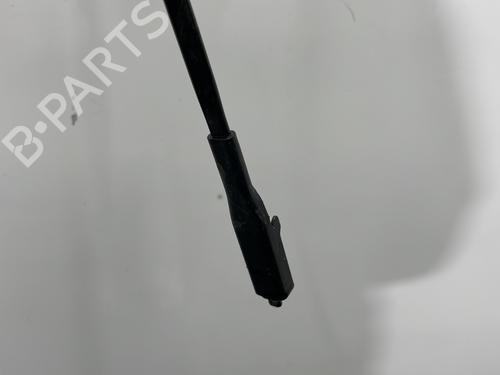 front-windshield-wiper-arm-audi-tt-8j3-2006-2007-2008-2009-2010-2011-2012-2013-2014-2015-31362871 main image