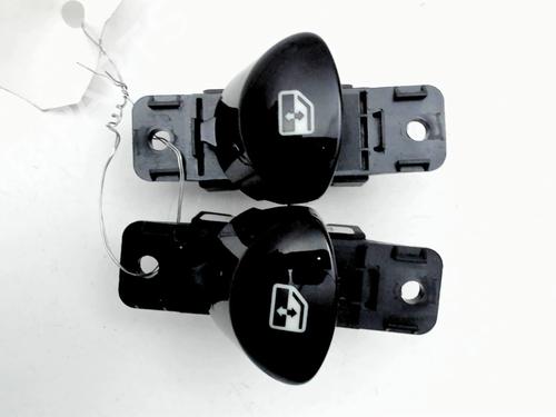 Used Left front window switch Left front window switch FIAT 500 (312_) 1.2 (312AXA1A) (69 hp) 32786865 32786865