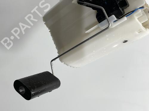 Used Fuel pump Fuel pump MERCEDES-BENZ GLA-CLASS (X156) GLA 200 CDI / d (156.908) (136 hp) 29921773 29921773