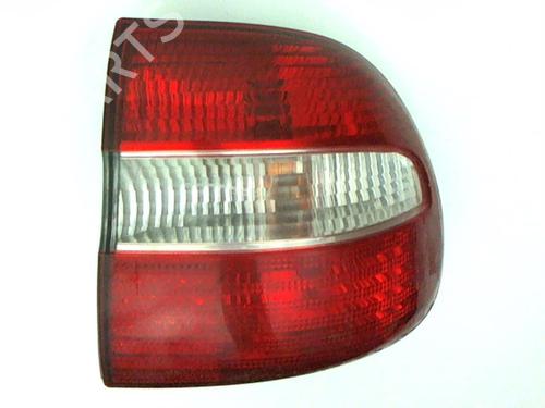 Right taillight VOLVO V40 Estate (645) 1.8 | BP20448469C35 