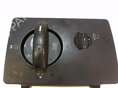Used Headlight switch FORD FIESTA V (JH_, JD_) 1.4 TDCi (68 hp) 20457072