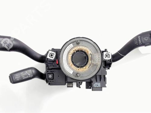 Licht + Raw Schakelaar AUDI TT (8J3) 2.0 TFSI (200 hp) 31679370