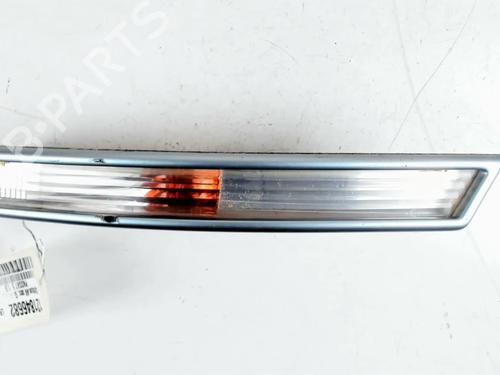 Clignoteur links VW PASSAT B6 (3C2) 1.6 FSI (115 hp) 33131211