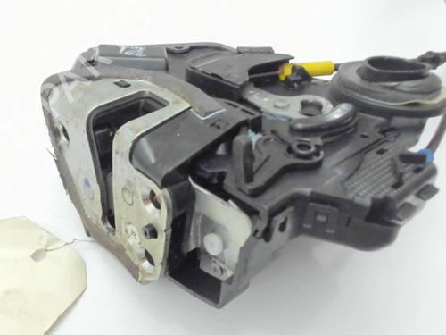 Rear left lock TOYOTA COROLLA Verso (ZER_, ZZE12_, R1_) 2.2 D-4D (AUR10_, AUR10R) | BP20469038C100 