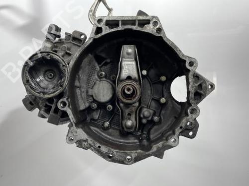 Used Gearbox VW GOLF IV (1J1) 1.9 TDI (110 hp) 21207650