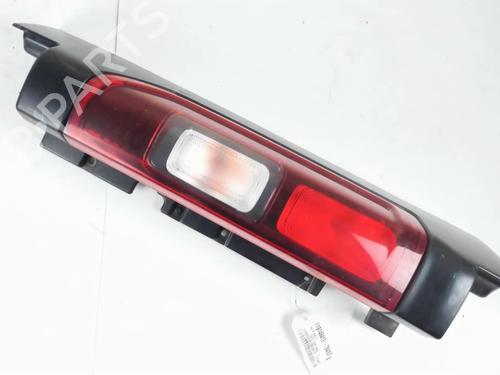right-taillight-renault-trafic-iii-van-fg_-2014-31817536 main image