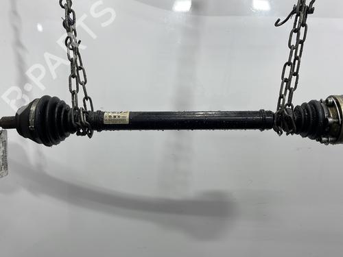 Used Right front driveshaft VW BORA Variant (1J6) 1.9 TDI (101 hp) 31139207