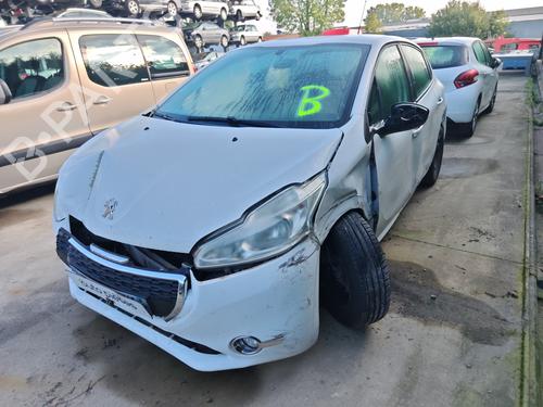 Used Parts PEUGEOT 208 I (CA_, CC_)  1.4 HDi  4483367