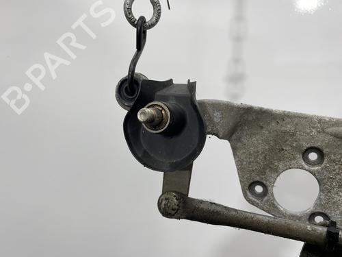 Front wipers mechanism TOYOTA YARIS (_P9_) 1.4 D-4D (NLP90_, NLP90R) | BP30628598C83