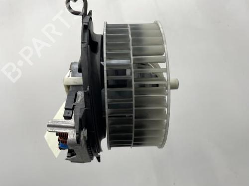 Used Heater blower motor MERCEDES-BENZ S-CLASS (W220, V220) S 320 CDI (220.025, 220.125) (204 hp) 21240226