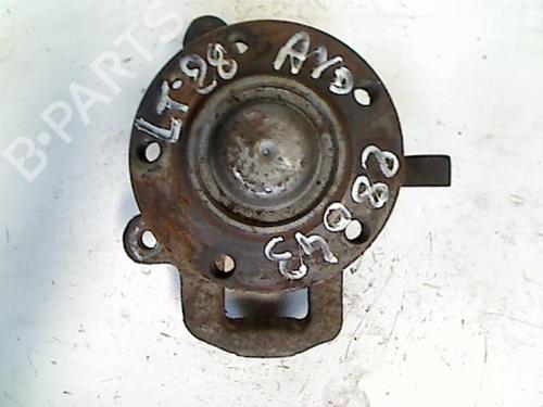Used Right front steering knuckle VW LT 28-46 II Van (2DA, 2DD, 2DH) 2.5 TDI (90 hp) 22913224
