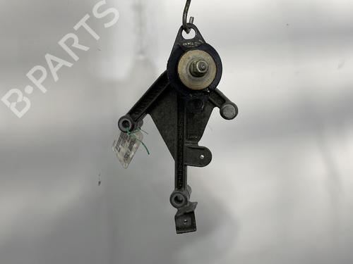 Support de boîte de vitesse RENAULT KANGOO (KC0/1_) 1.2 16V (KC05, KC06, KC03, KC0T, KC0W, KC1D) (75 hp) 30329477