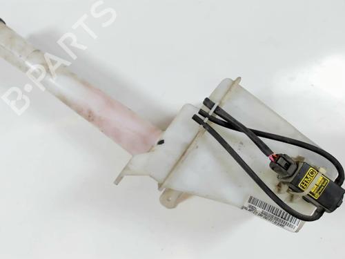 Used Windscreen washer tank HYUNDAI SANTA FÉ I (SM) 2.0 CRDi 4x4 (113 hp) 20413815