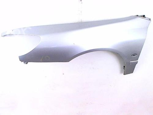 Left front fenders PEUGEOT 607 (9D, 9U) 2.7 HDi 24V | BP20415669C41 