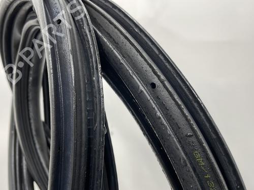 Rubber door seal OPEL ZAFIRA / ZAFIRA FAMILY B (A05) 1.7 CDTI (M75) | BP21062275C142 