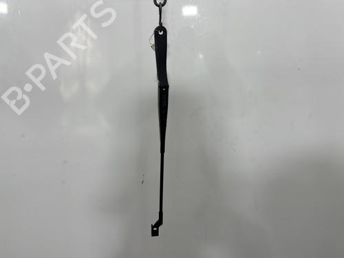 front-windshield-wiper-arm-ford-fiesta-vii-hj-hf-2017-33001886 main image
