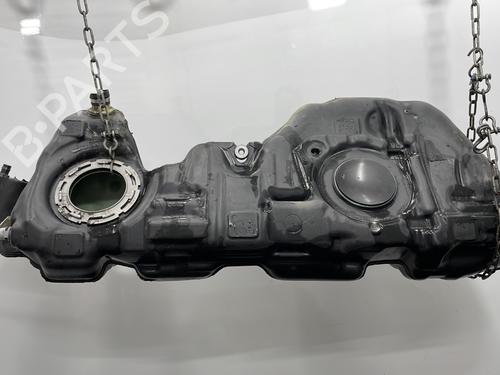 Bensintank BMW 1 (F21) 114 i (102 hp) 25601405