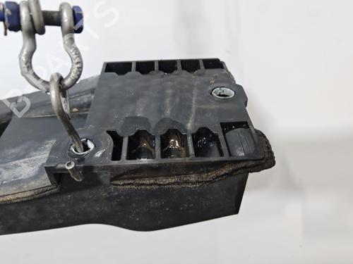 Used Rear bumper reinforcement Rear bumper reinforcement 38529913 38529913