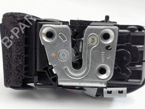 Fechadura trás esquerda RENAULT KADJAR (HA_, HL_) 1.2 TCe 130 (HLMR) (130 hp) 31871752