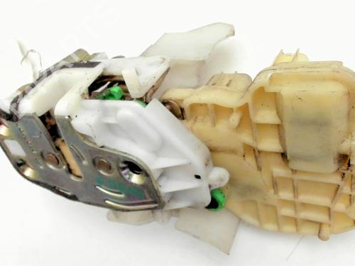 rear-left-lock-honda-stream-rn-2001-27873549 main image